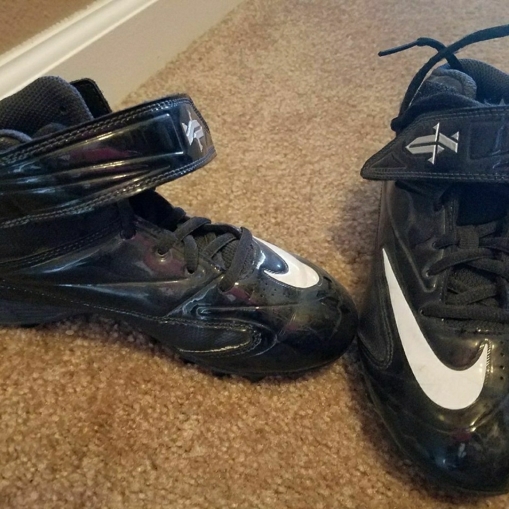 Boys Nike Football Cleats